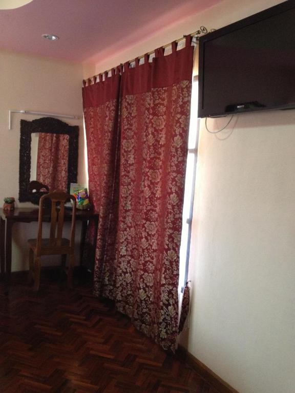 Chok-Wasana Guest House Mae Sariang Zimmer foto